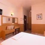 Ralitsa فندق يميناريا