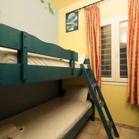 Ralitsa 3* Limenária